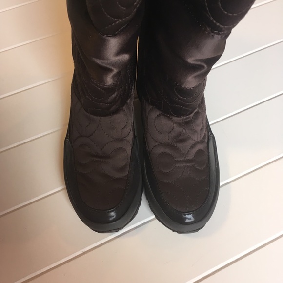 Coach New In Box Drexel Chocolate Quilted Snow Boots Monogram Solid Deadstock - Picture 2 of 7